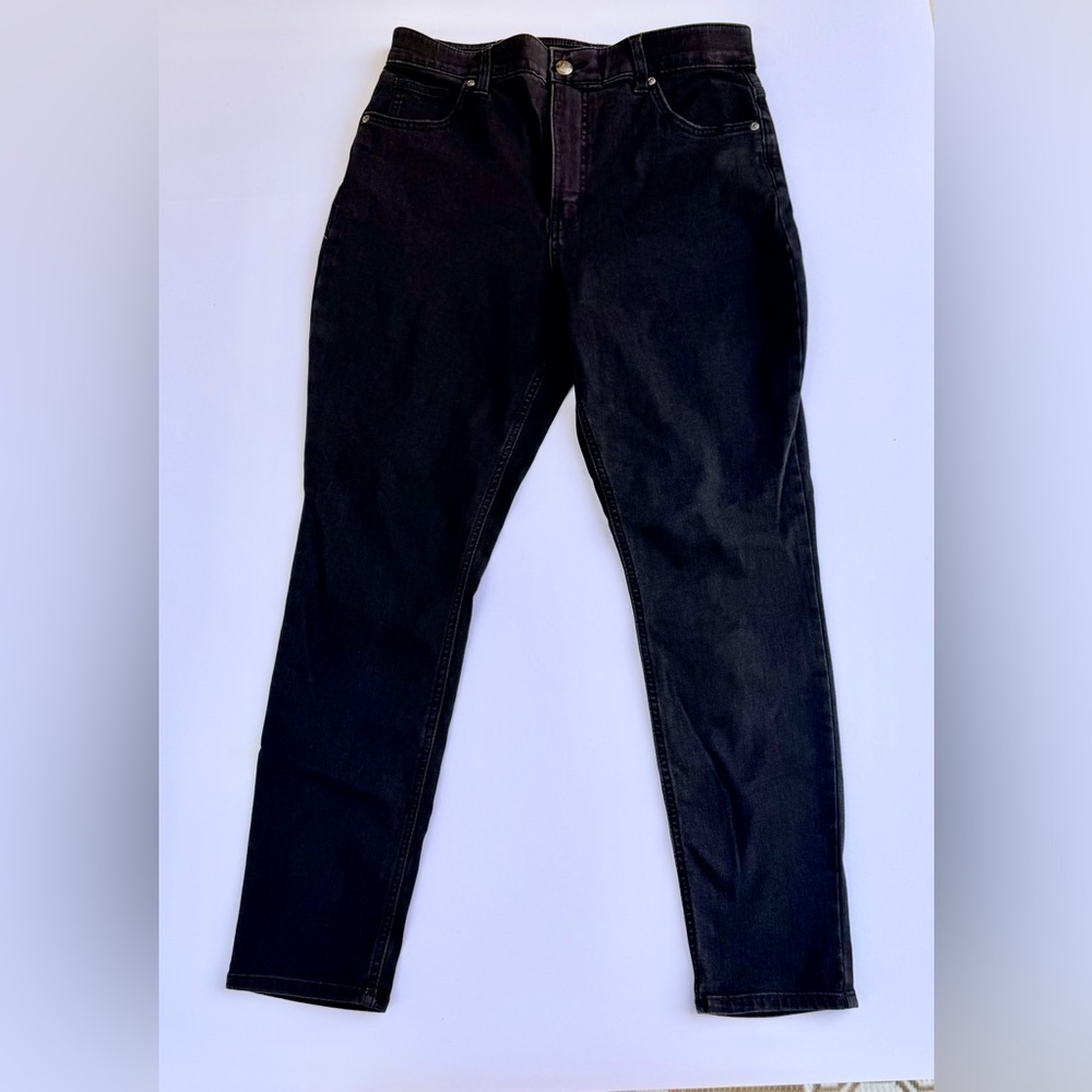 Woman’s Lee Brand Black Denim Jeans Size 14M​​​